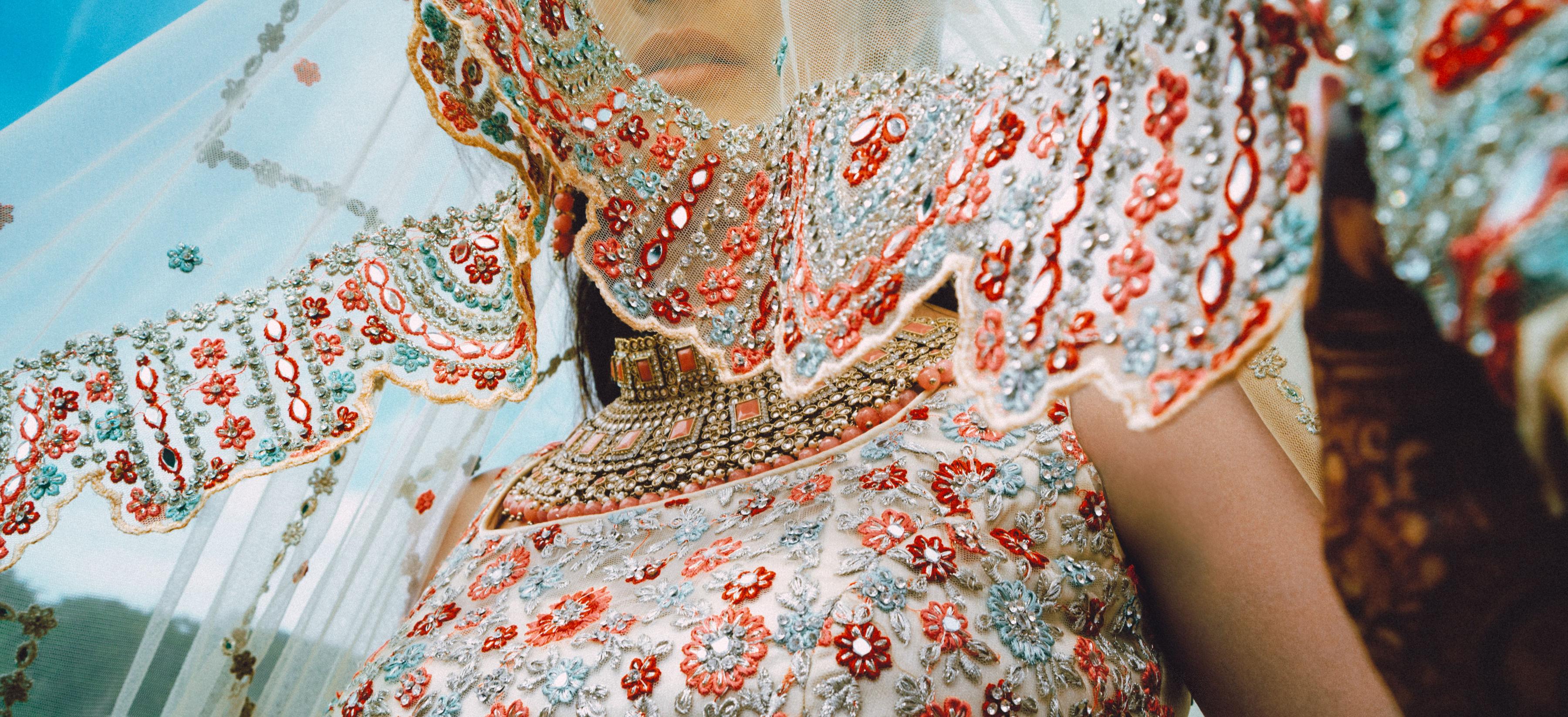 The Wedding Website of Hannah Martens and Ashwath Chauhan