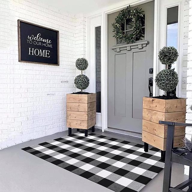 MUBIN Cotton Buffalo Plaid Rug, 3x5 Black and White Check Outdoor Rug Front Door Decorative Mat, Hand-Woven Reversible Foldable Rug for Layered Door Mats Washable Carpet for Front Porch, Entryway