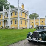 Wedding Cake House