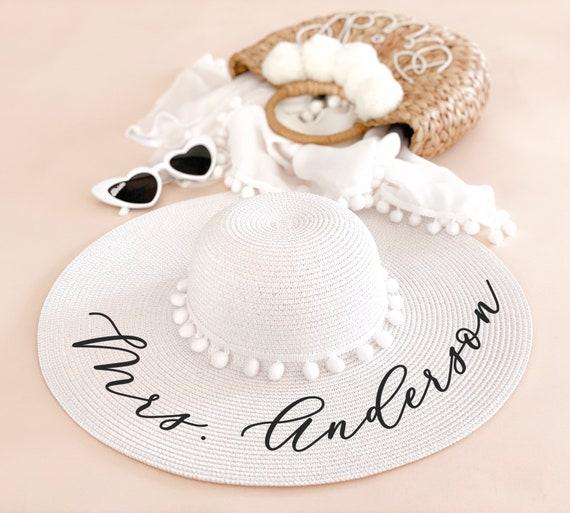 Bride Beach Hat Personalized Bride Sun Hat Cute Unique Bridal Shower Gift Idea for Bride to Be Gift Beach Bachelorette Gift (EB3270P)