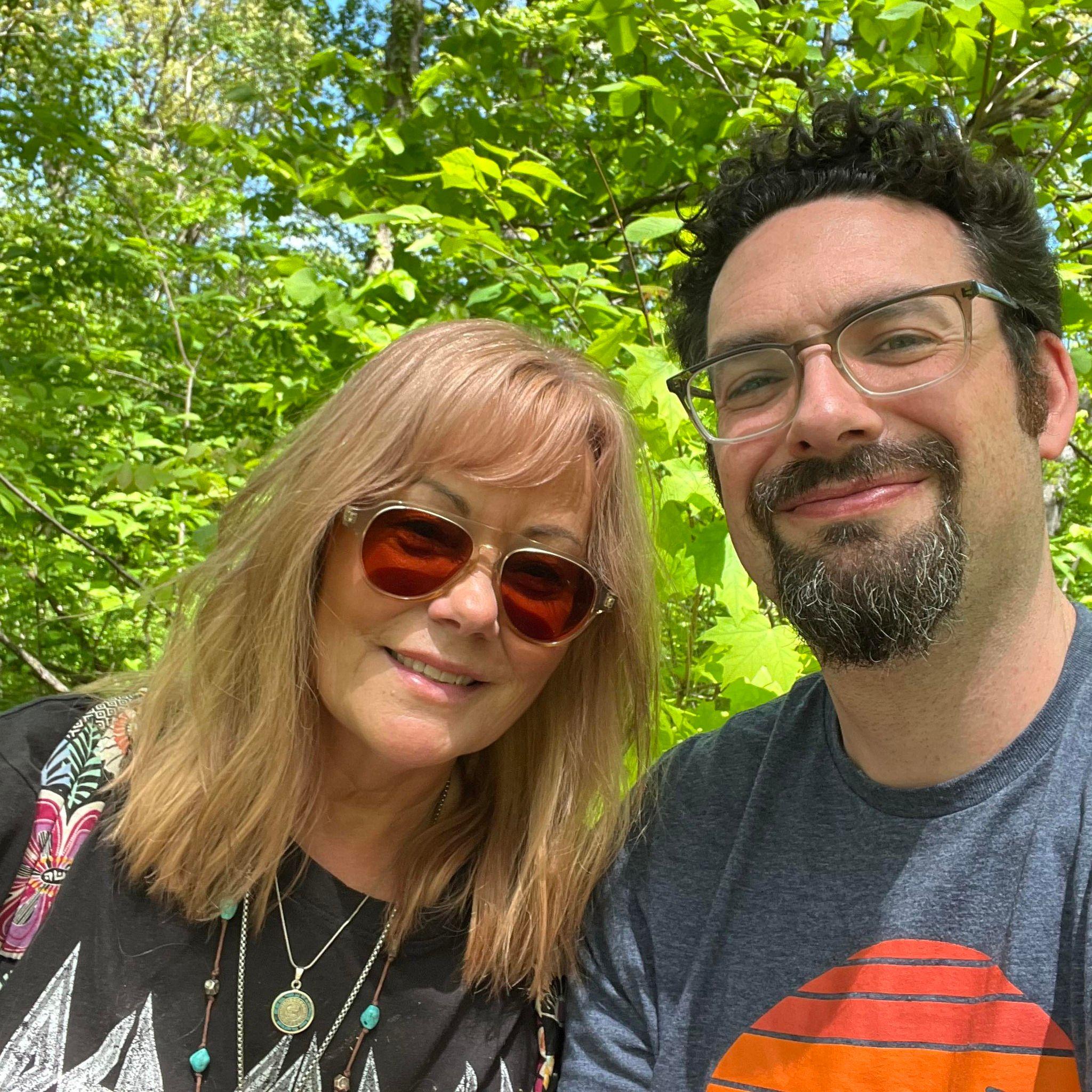 we love to be outdoors and Hike. Perfect couple