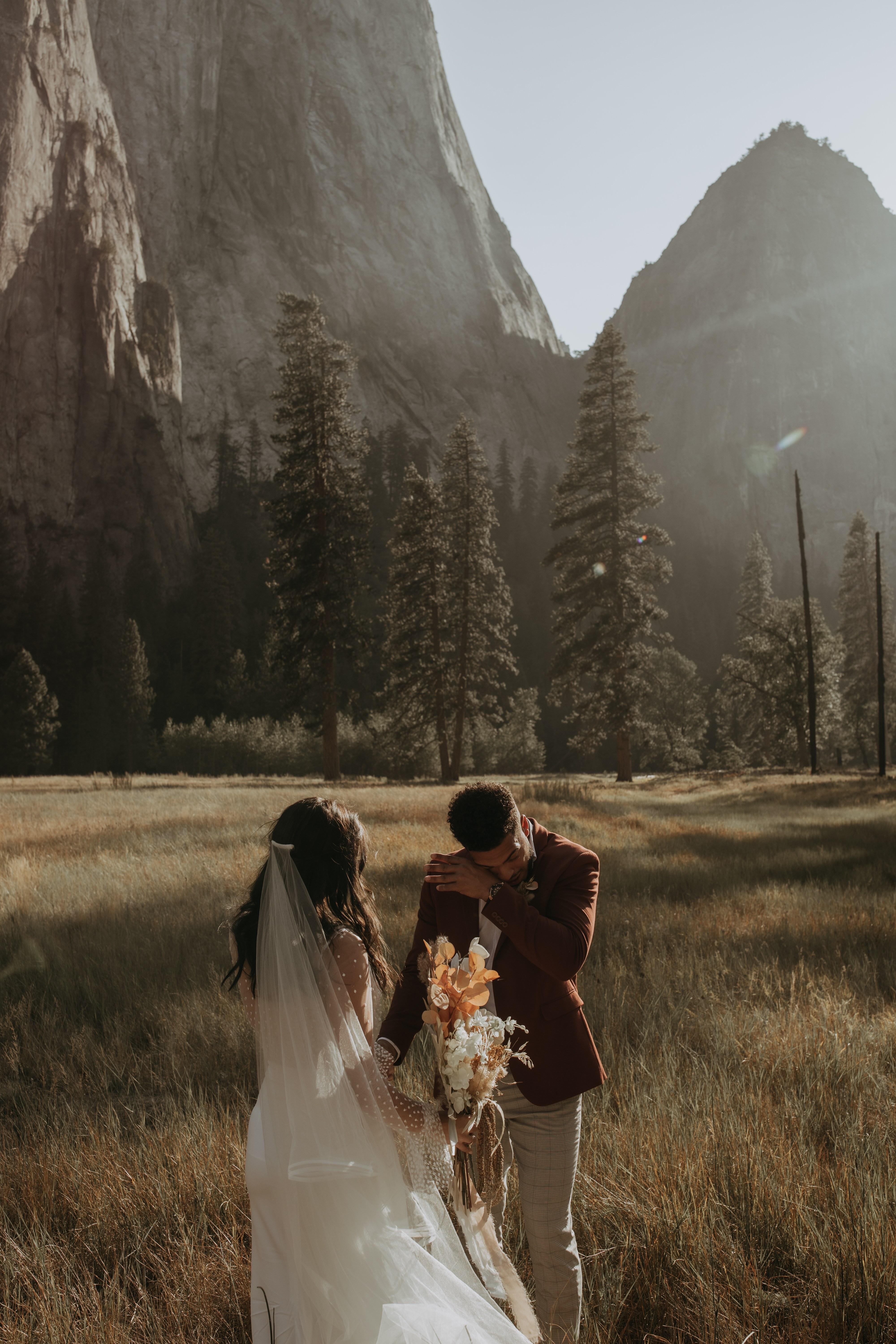The Wedding Website of Lauren Perry and R.J. Miller