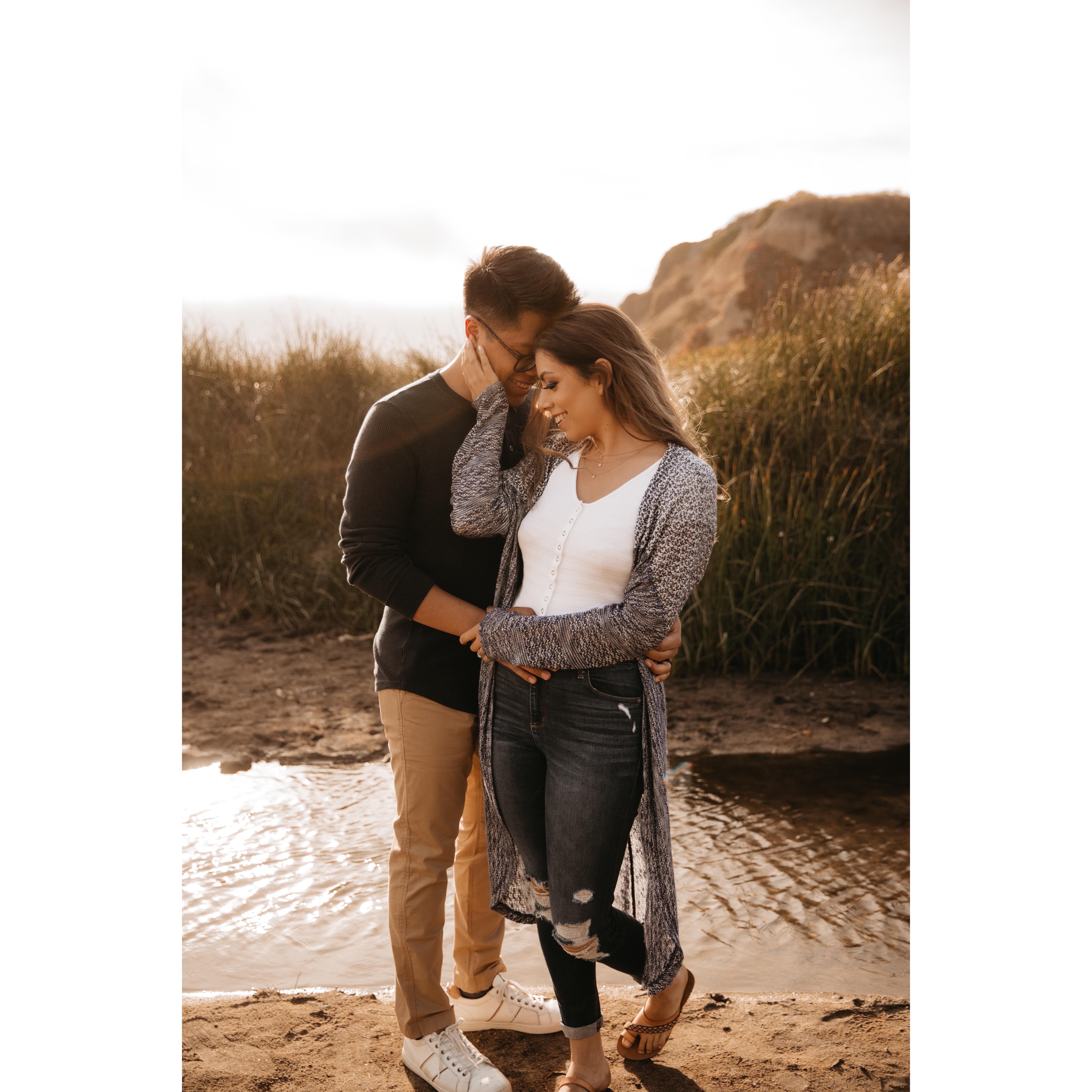Engagement pictures at Half-moon Bay