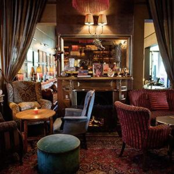Dinner For Two - Belly of the Beast (Cape Town, Africa)