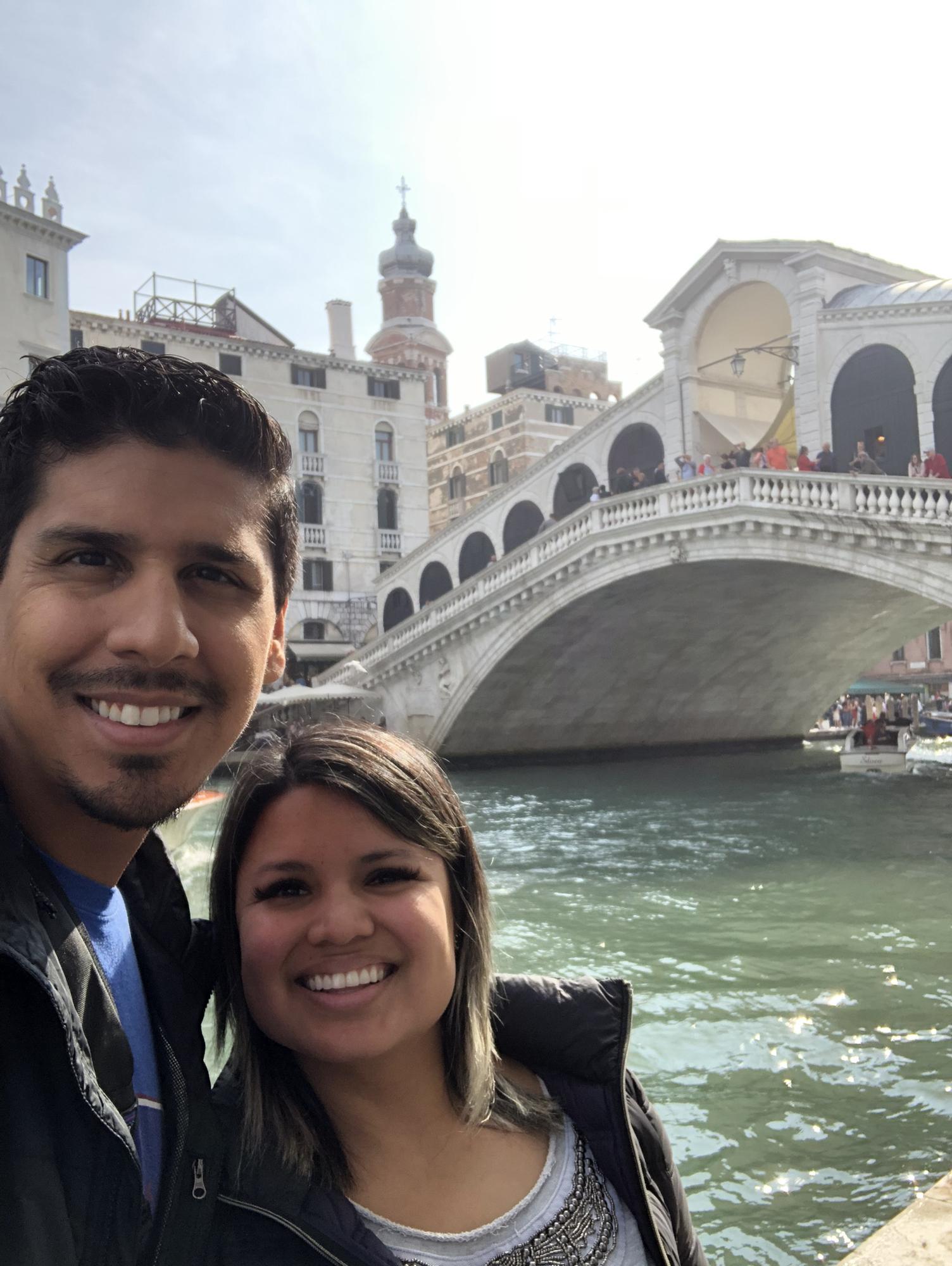 Ponte de Rialto - Venice, Italy