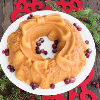 Holiday Wreath Bundt Pan