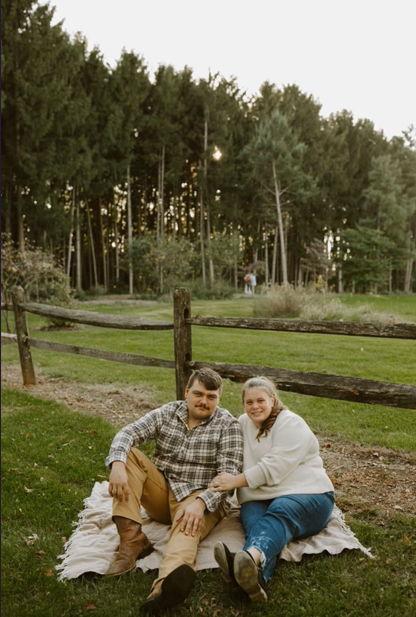 The Wedding Website of Emme Darcas and Chris Mousley