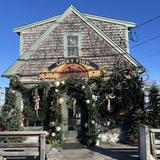 Lucky Finn Cafe