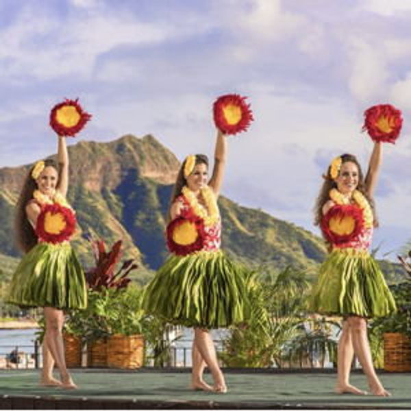 Honeymoon Adventure: Luau