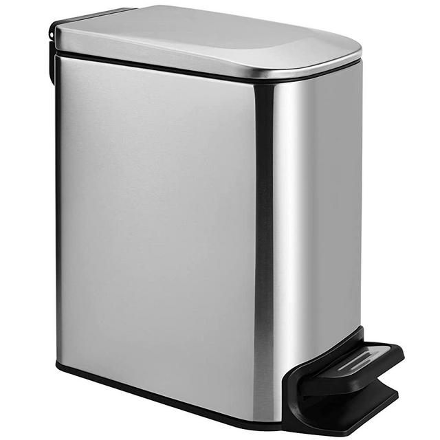 Cesun Small Bathroom Trash Can with Lid Soft Close, Step Pedal, 6 Liter /  1.6 Gallon Stainless Steel Garbage Can with Removable Inner Bucket,  Anti-Fingerprint Finish (Silver)