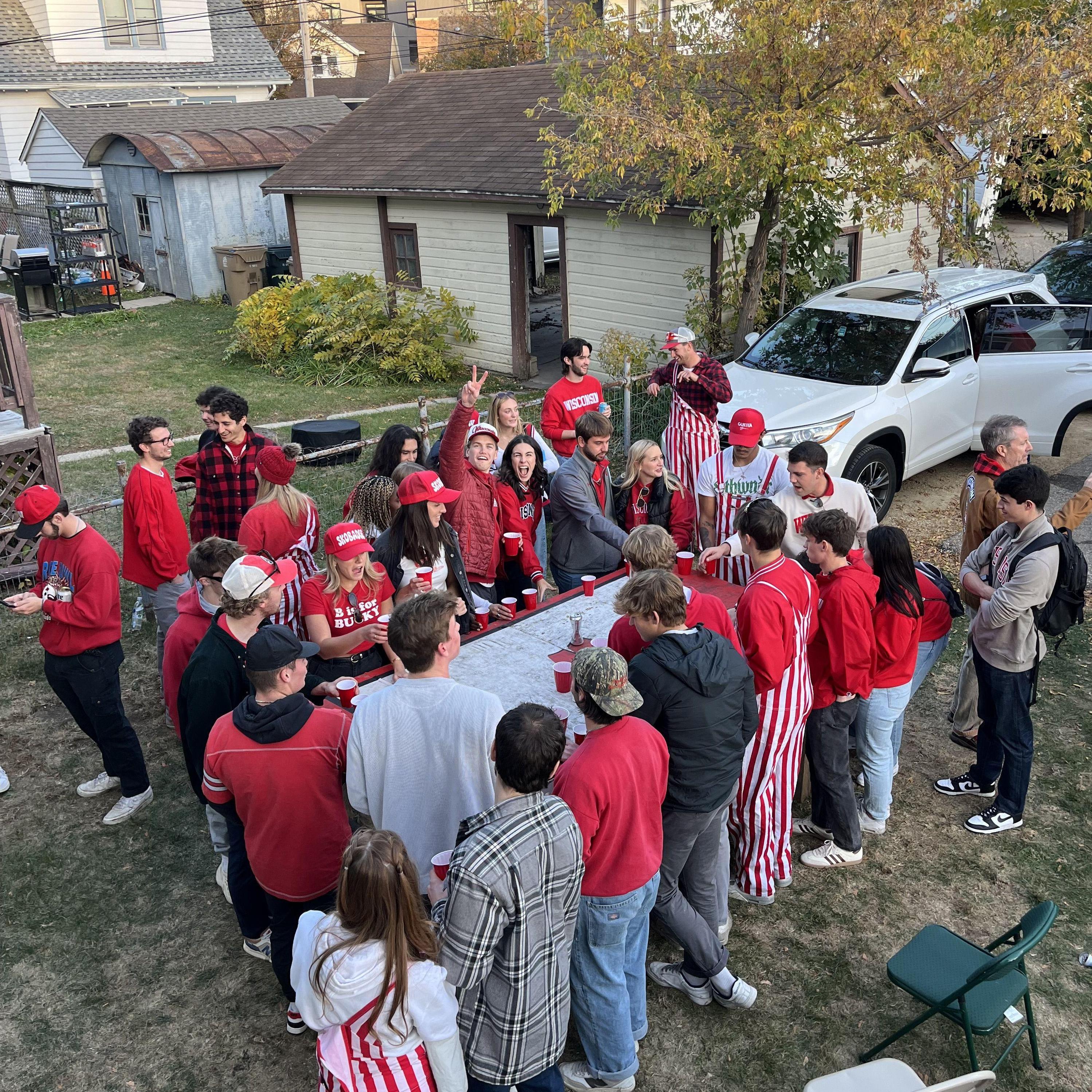 Lots of badger tailgates!
