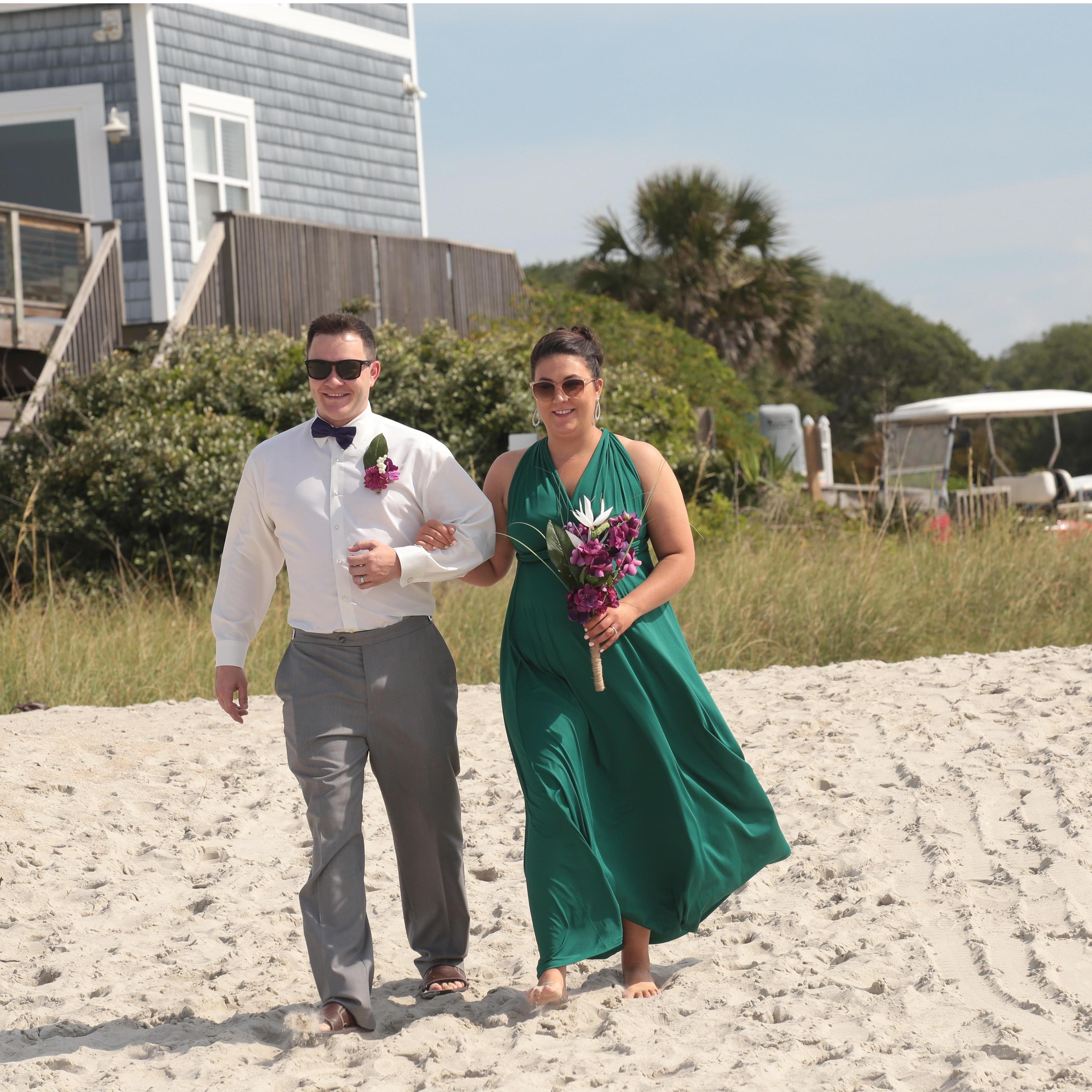 Bridesmaid, Elle with Groomsman, Josh walking down the isle