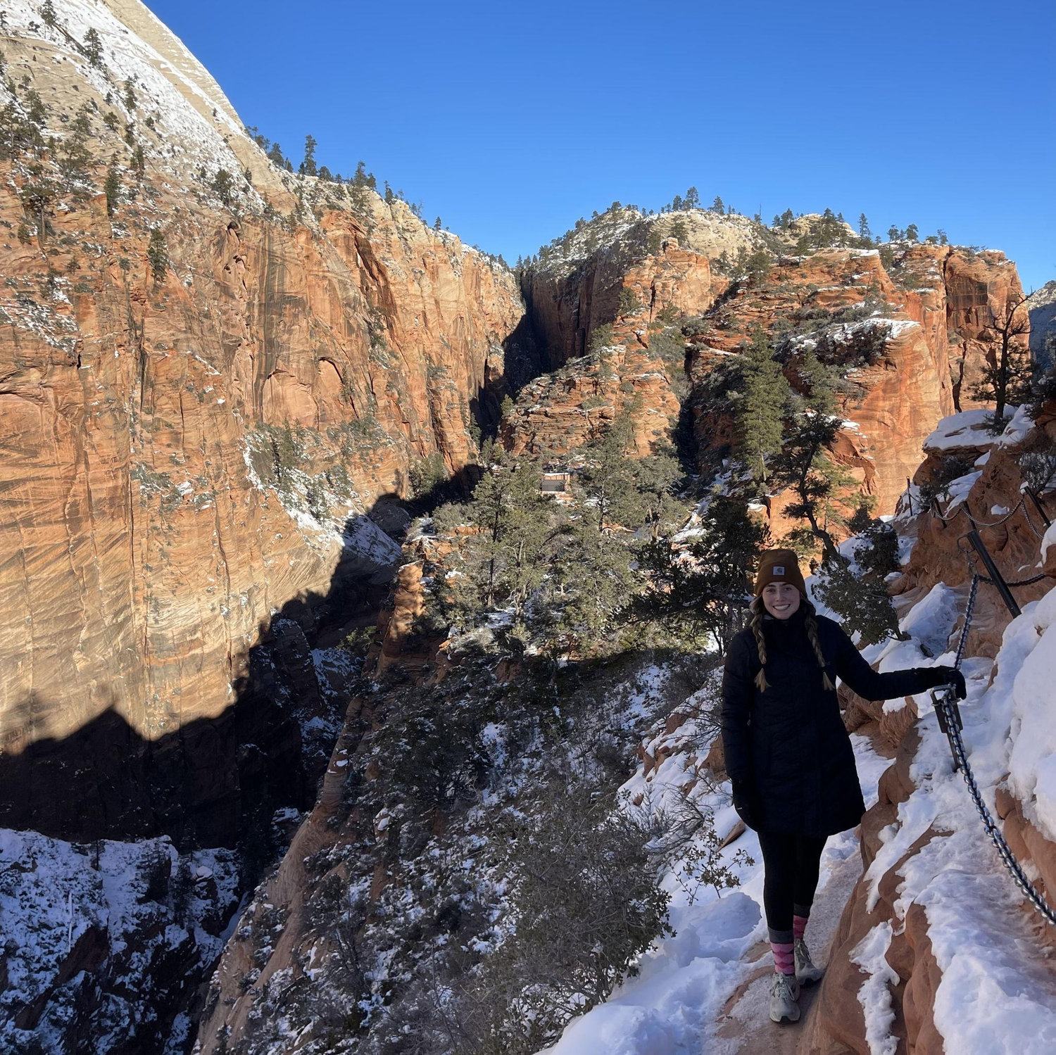 John showing Gabby his home terrain, Angel's Landing. Gabby's first hike outside the midwest.