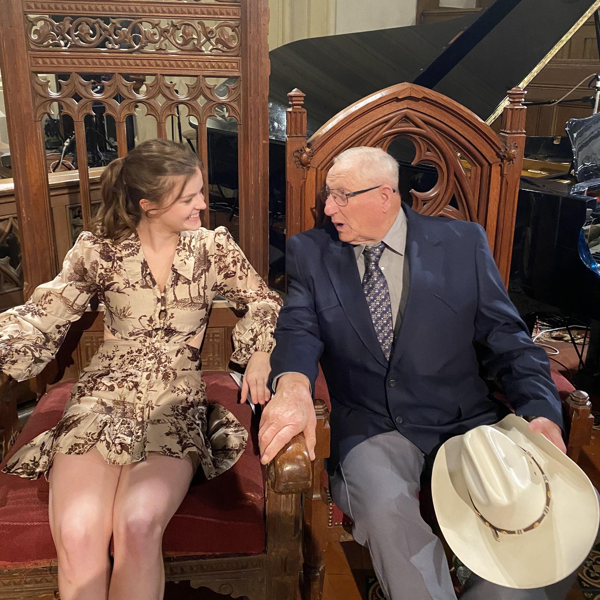 Zoe began her mission to charm the Oklahoma relatives, she chose her first wisely