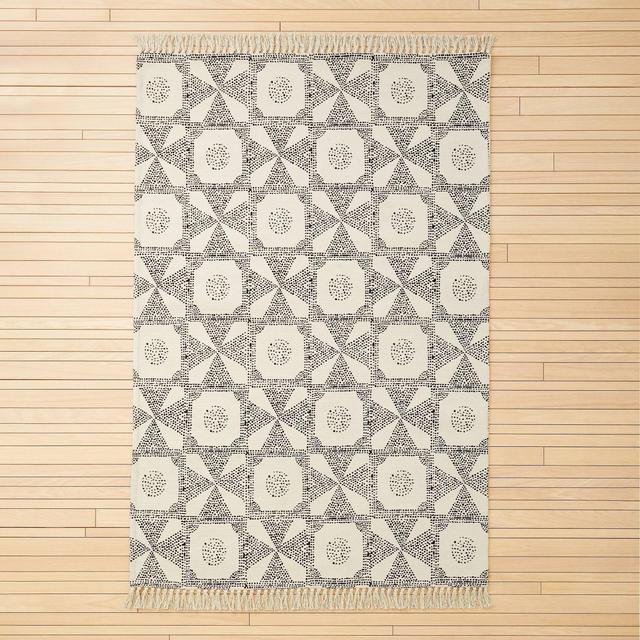 5'x7' Tapestry Tile Rug Cream - Opalhouse™ designed with Jungalow™