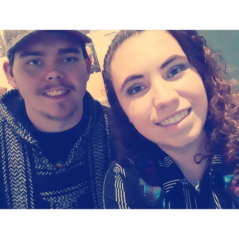 Couples that go to museums together, stay together!