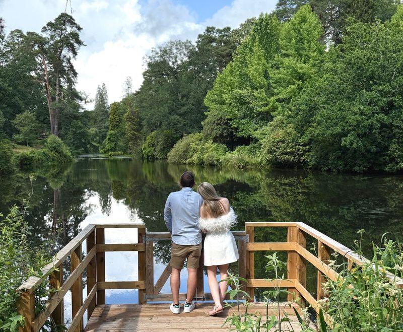 The Wedding Website of Elle Finn and Rob Naish