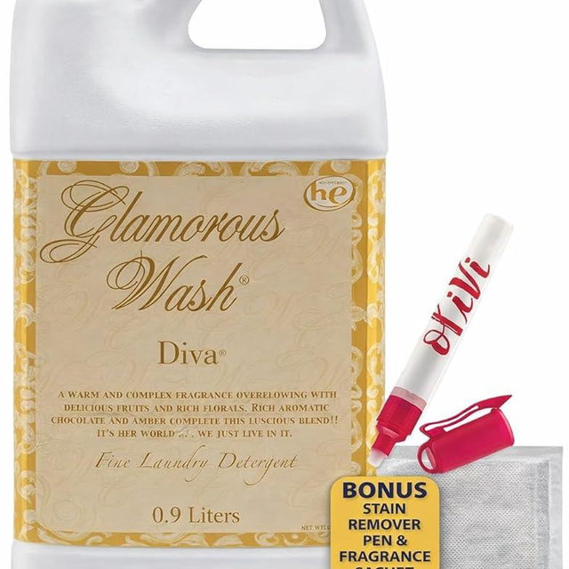 Tyler DIVA Glamorous Wash Laundry Detergent- 32oz - With Olivi Stain Remover Pen - Fresh Scented Sachet - Laundry Detergent - For Washing Clothes, Linen, Lingerie, Expensive Fabric, Sheets
