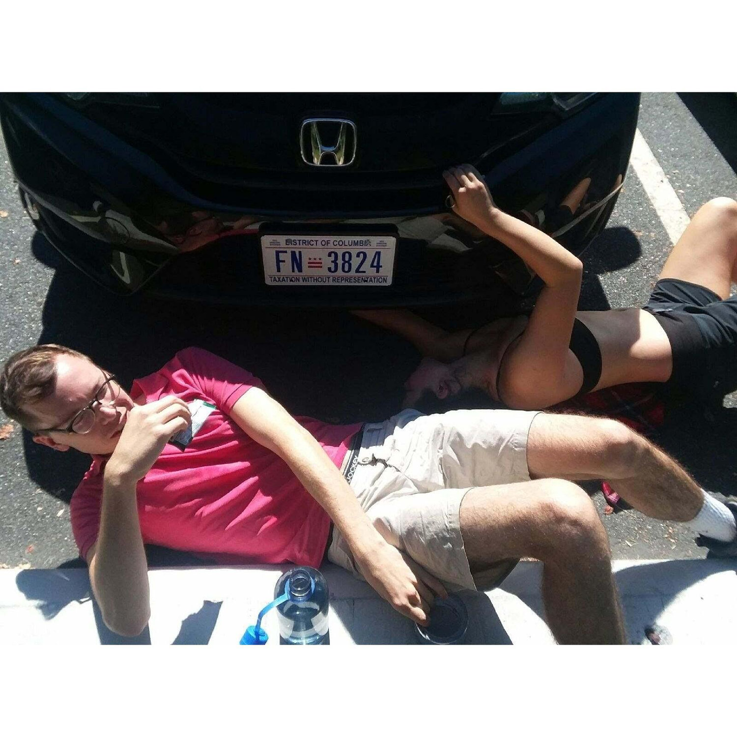 M&C Mechanics hard at work on one of many impromptu roadside "fixes"
