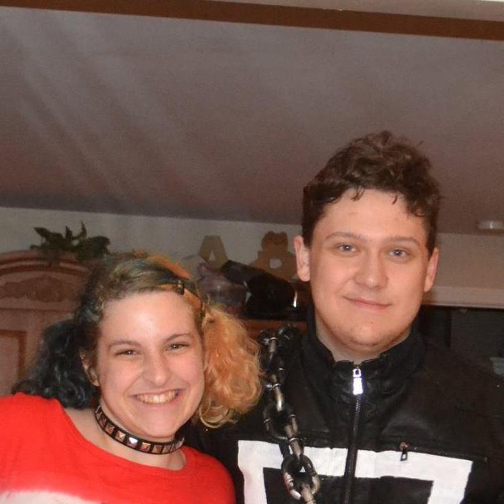 Halloween, 2016 (age: 20 & 19)
