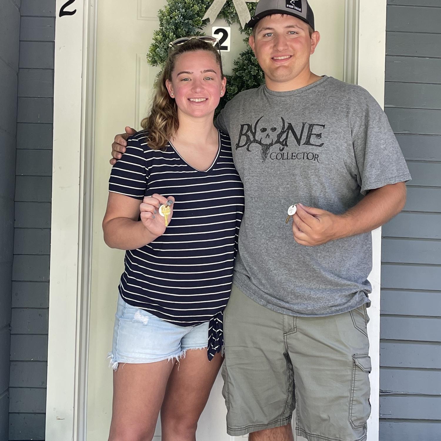 On July 10th 2021, Jeremy and Hannah moved in together into their first apartment located in Marlborough, NH. Since then they are now currently living in Manchester, NH.