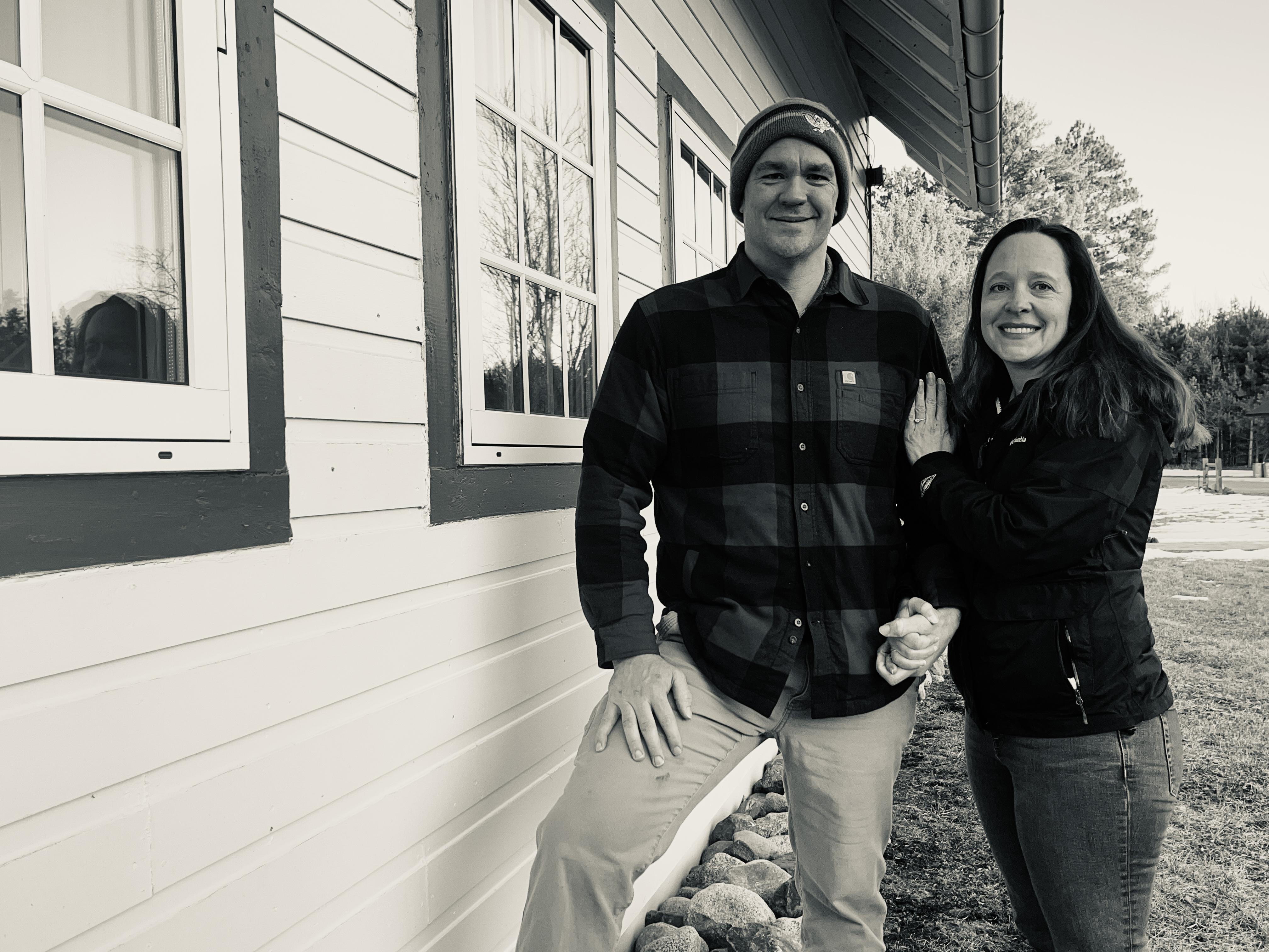 The Wedding Website of Jennifer Shaner and Travis Busch