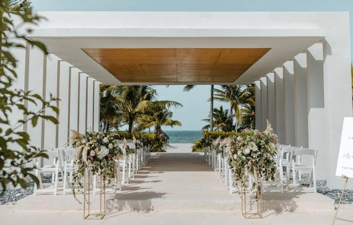 The Wedding Website of Tirion Law and Fei Jiang
