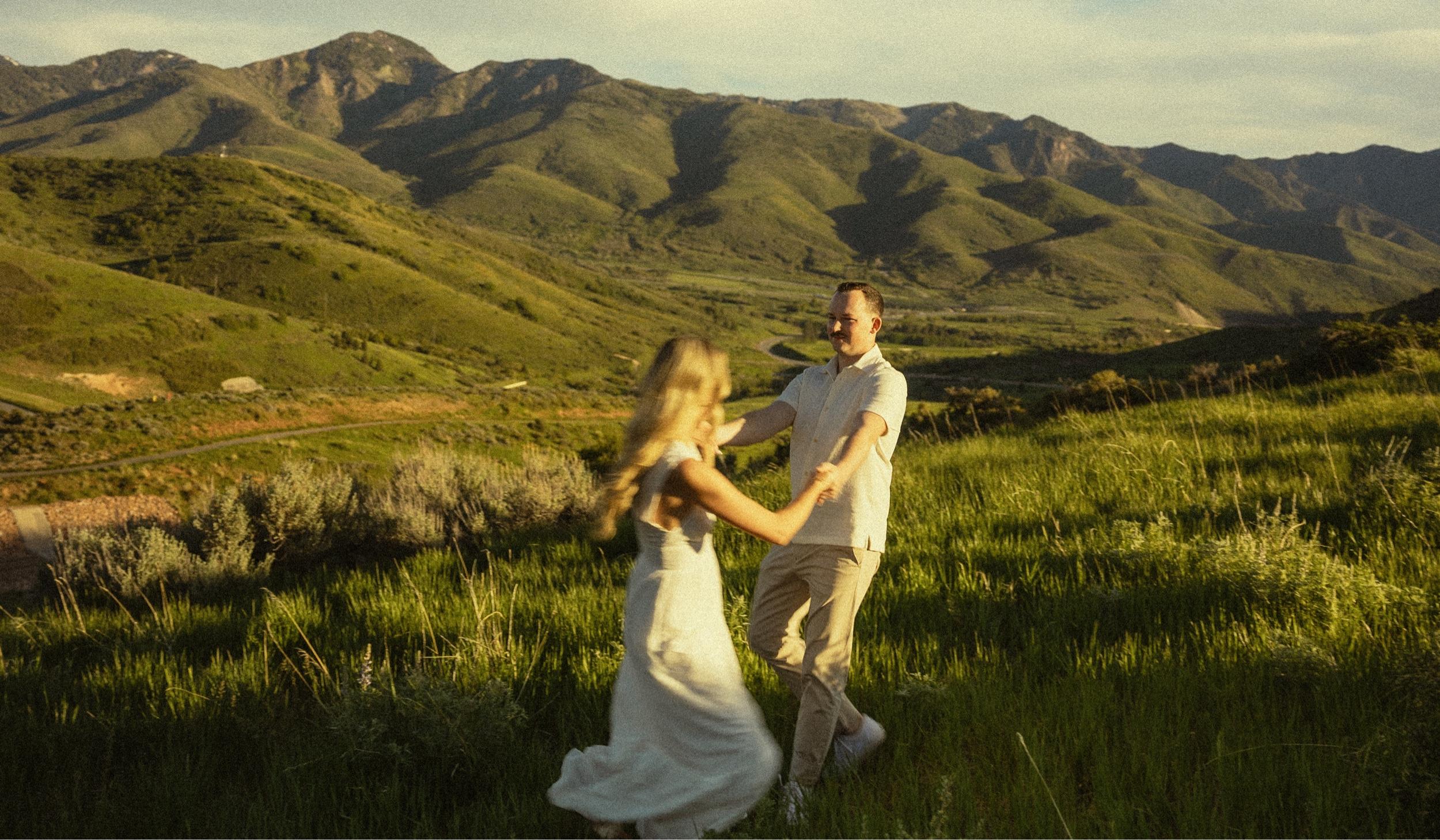 The Wedding Website of Ashlee Batchelor and Trevin Gillies