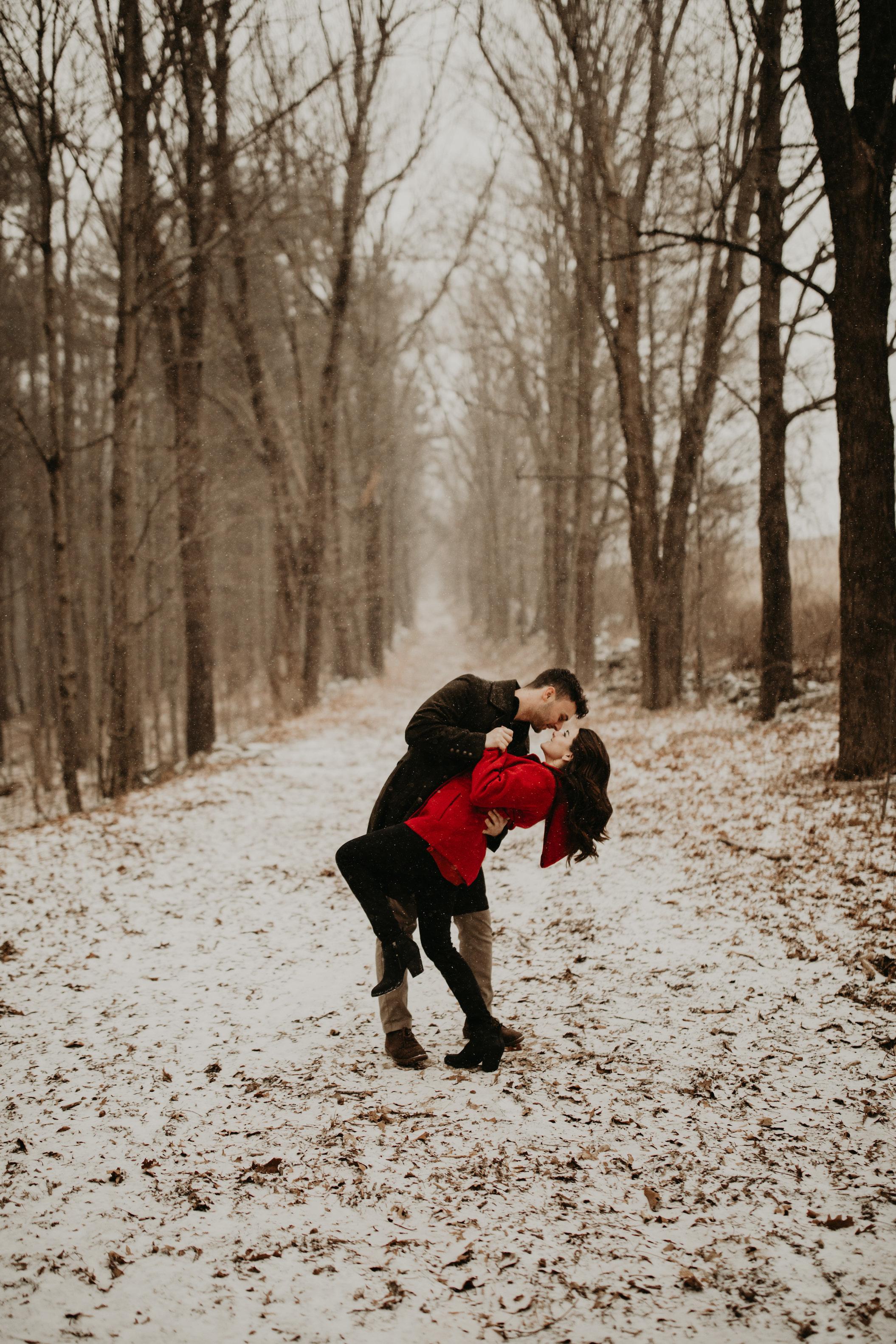 The Wedding Website of Emily Alcott and Dillon Braile