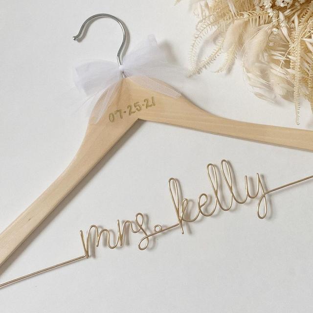 CUSTOM BRIDAL HANGER | Bride or Groom...