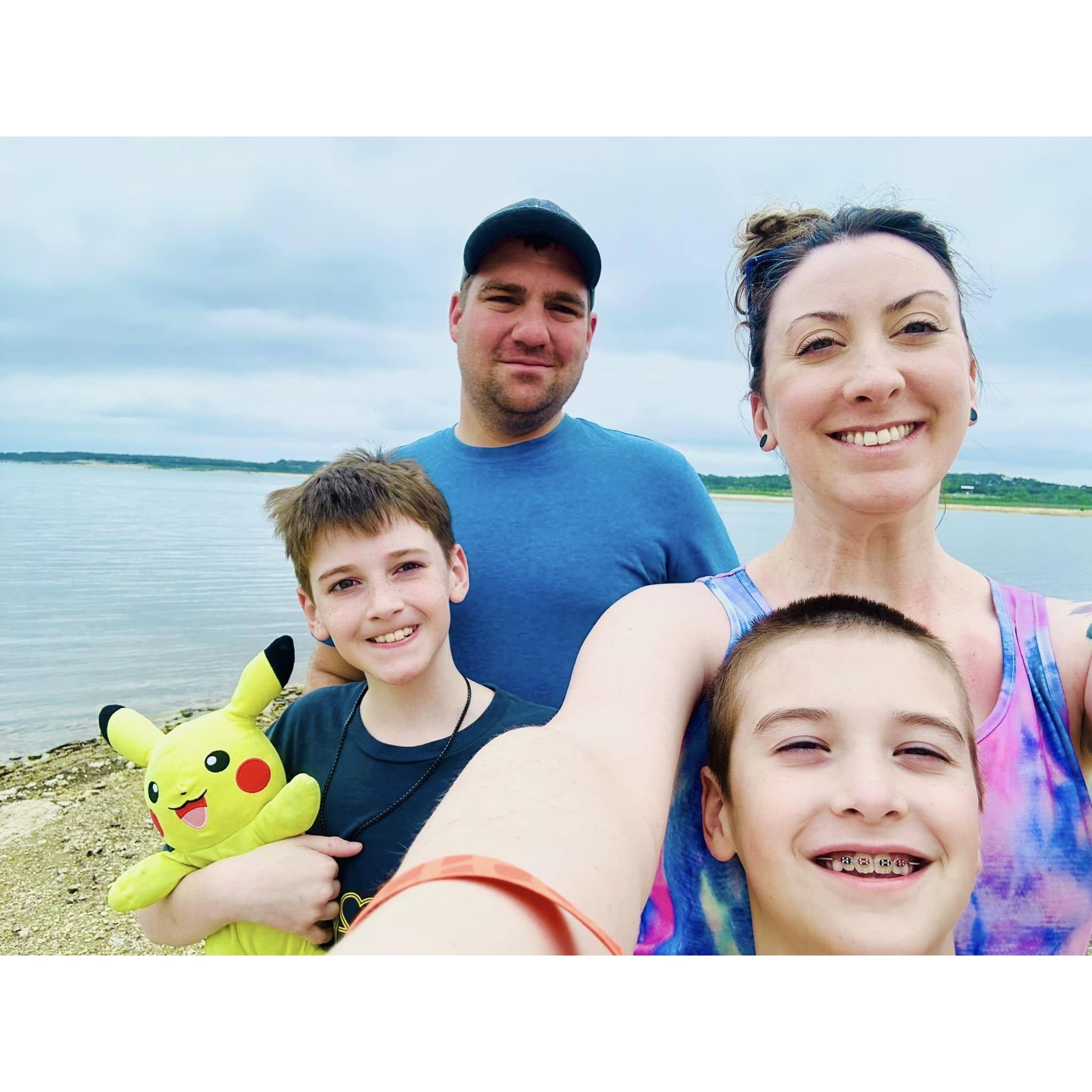 Lots of quality outdoors, and a lot of nearby areas to hike around the lake.