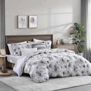 Modern Bloom 3-Piece Duvet Set