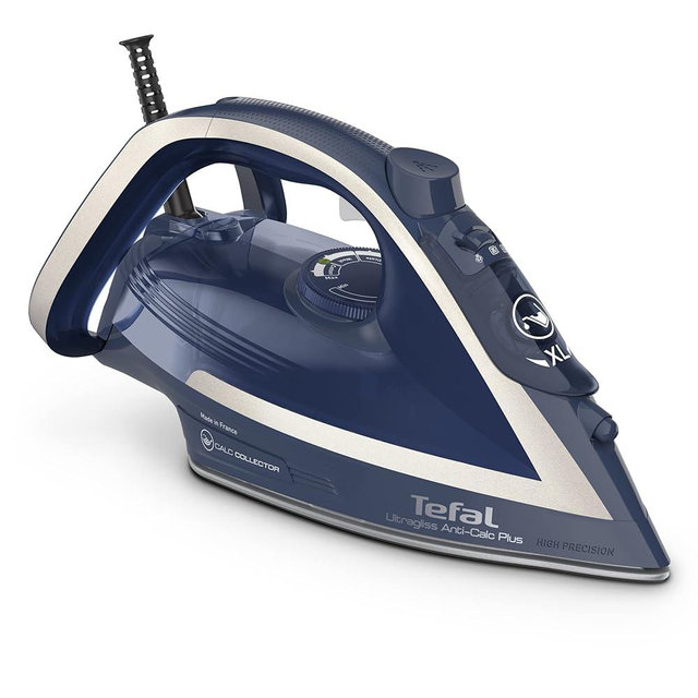 Tefal Ultragliss Anti-Calc Plus FV6830 Steam Iron, 2800 W, Removable Lime Collector, 50g/Minute Continuous Steam Production, 250g/Minute Steam Boost