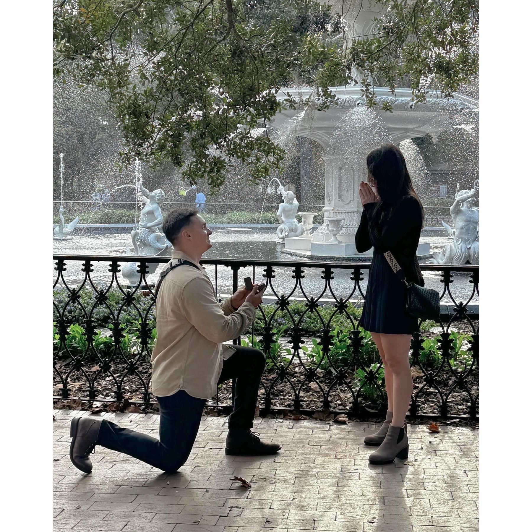 Nic proposed in front of the famous Forsyth Fountain in Savannah!