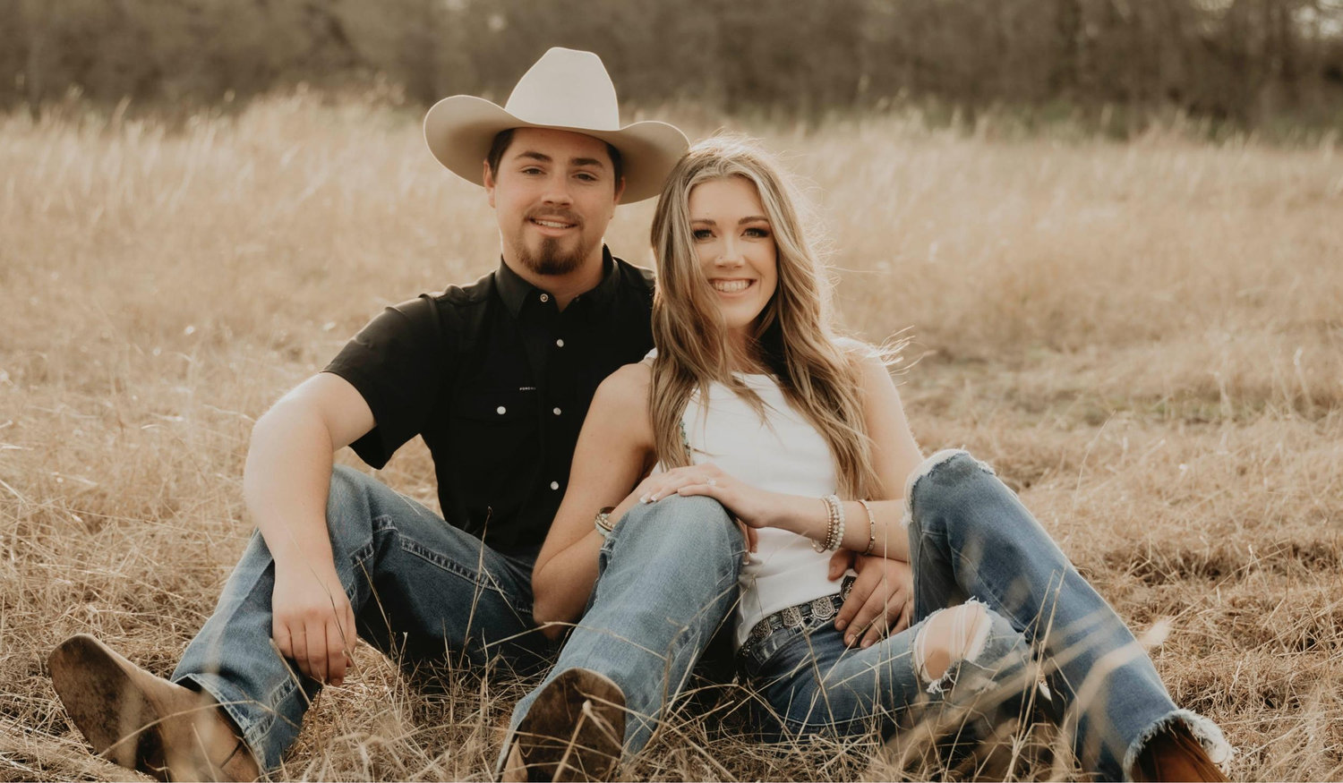 The Wedding Website of Lauren Jackson and Tyler Migura