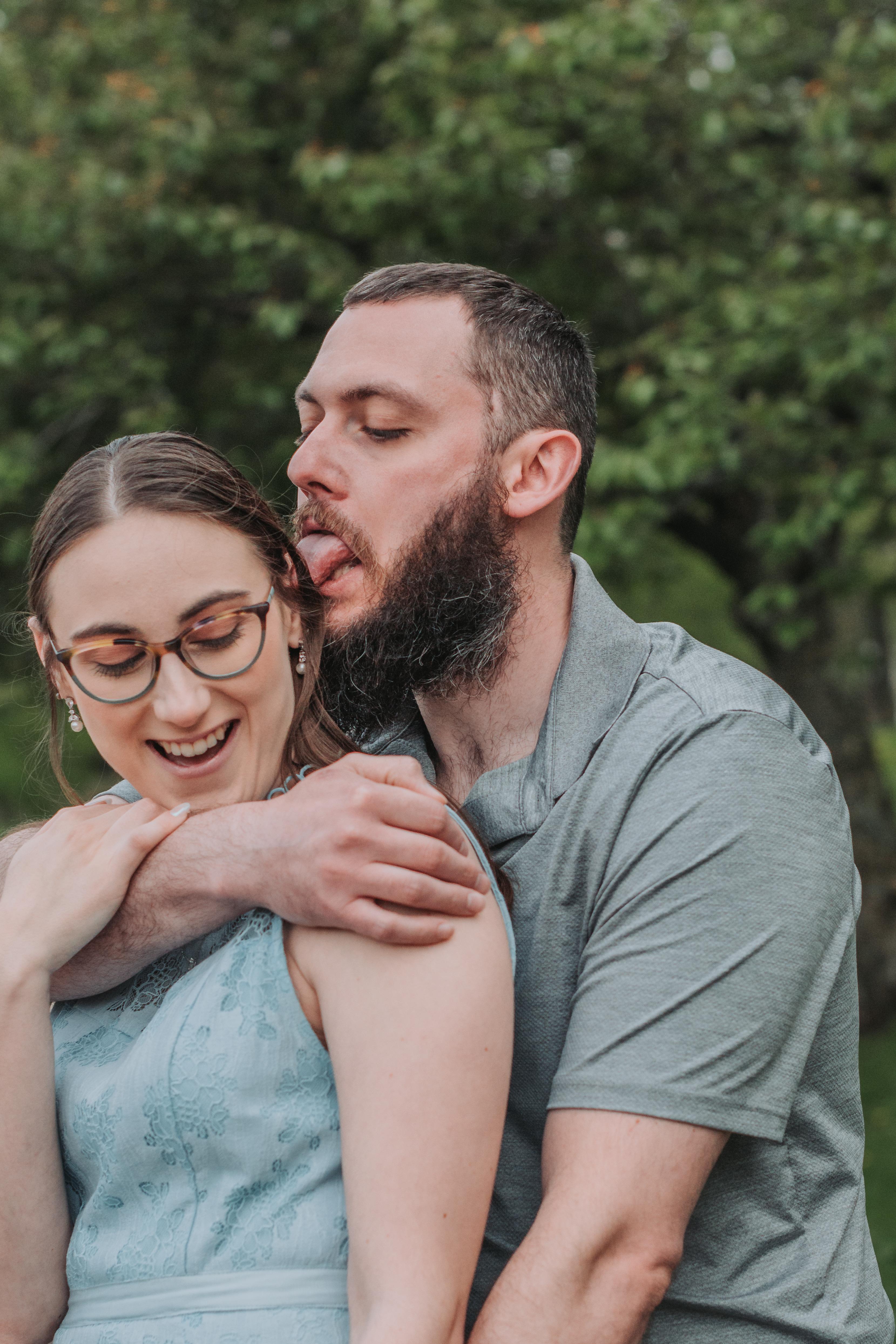 The Wedding Website of Carly Burdett and Donald Ernder