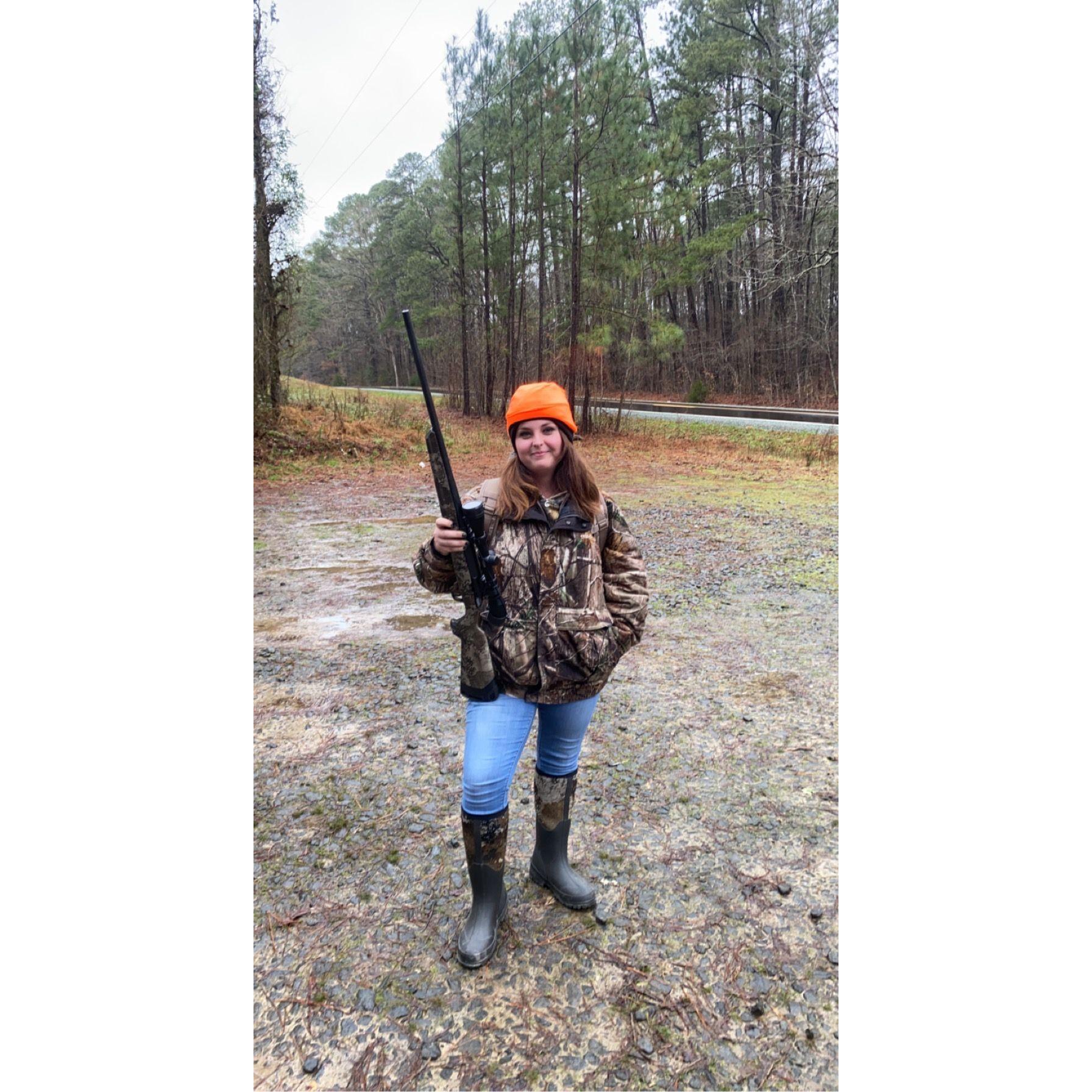 Jordan took Alisha hunting for the first time ever!