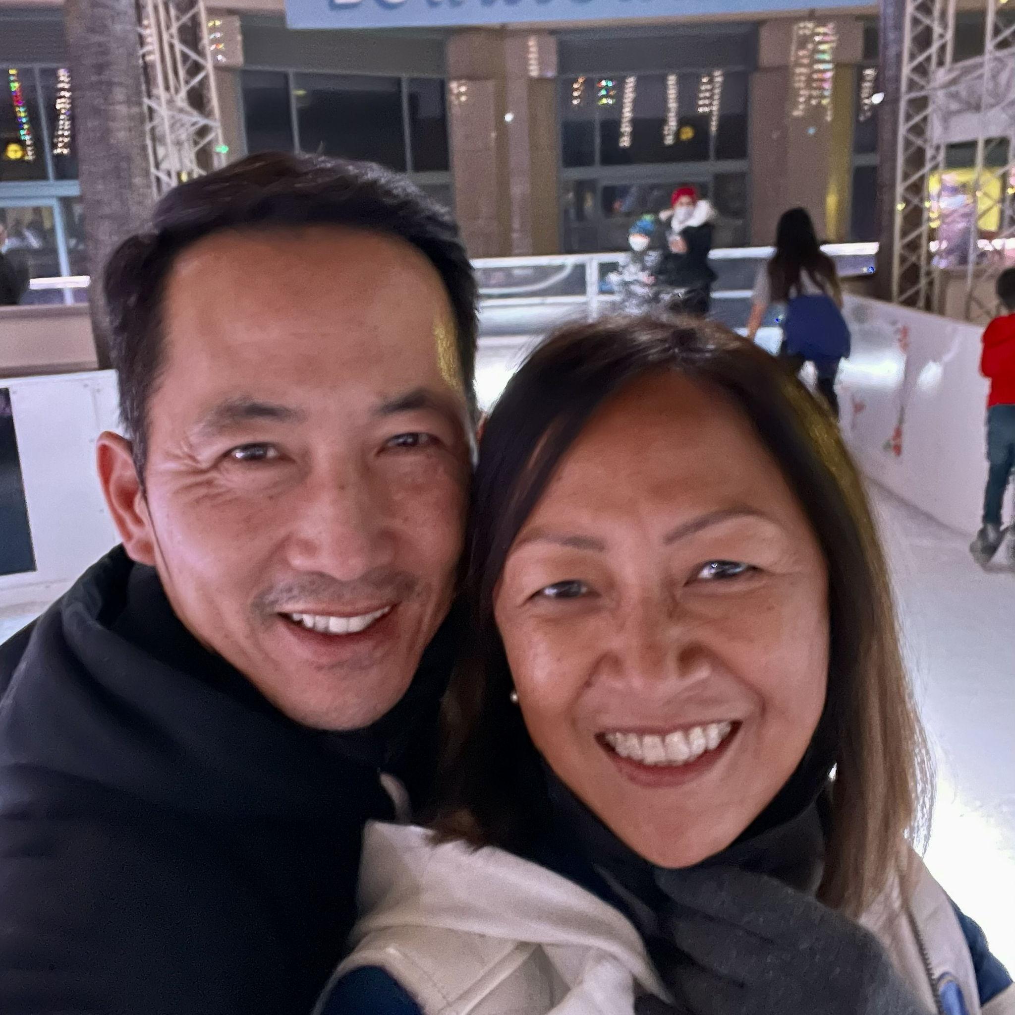 When we’re not skating at Nathan Phillips Square in Toronto, we love heading to Downtown Ice—it’s such a fun and lively outdoor rink right in the heart of San Jose.