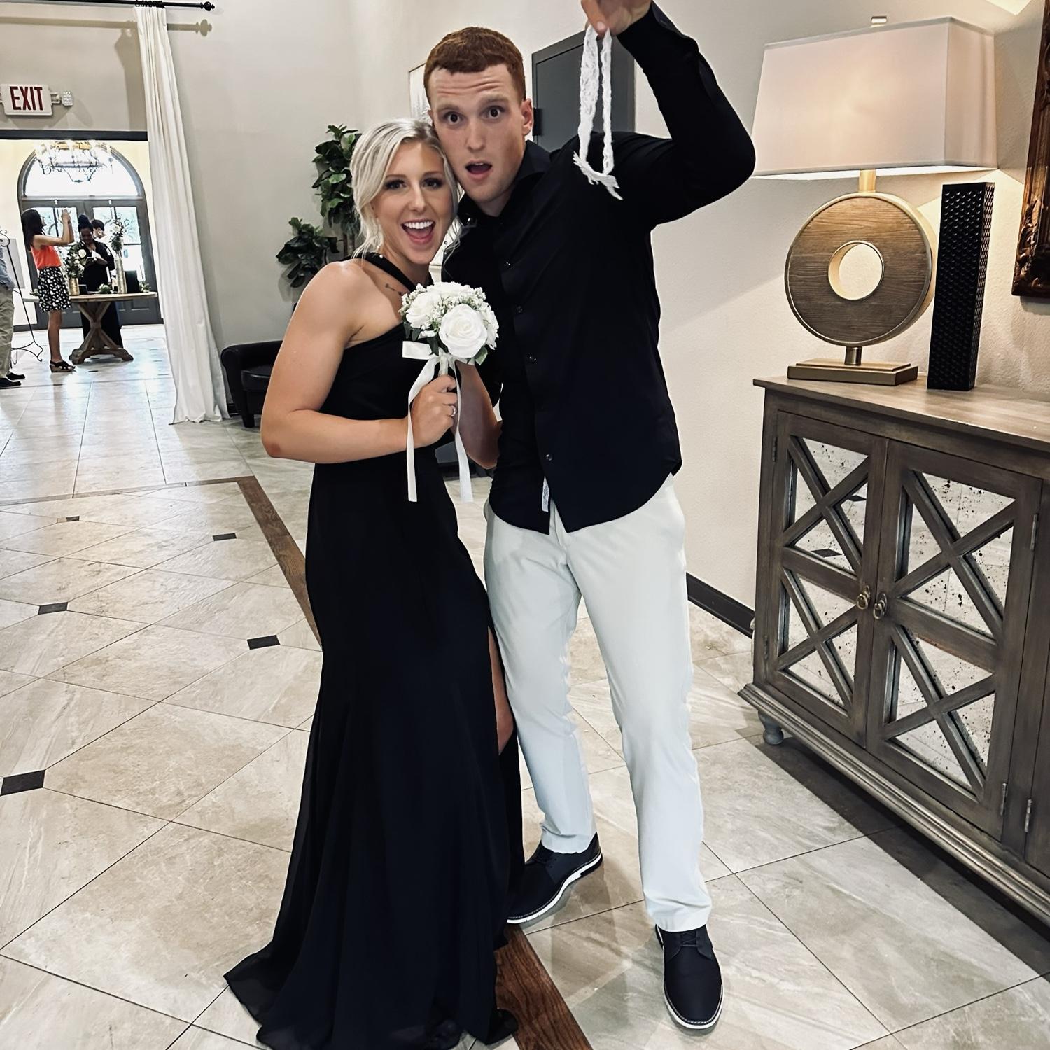 He caught the garter and I caught the bouquet at my friends wedding 🫶🏻