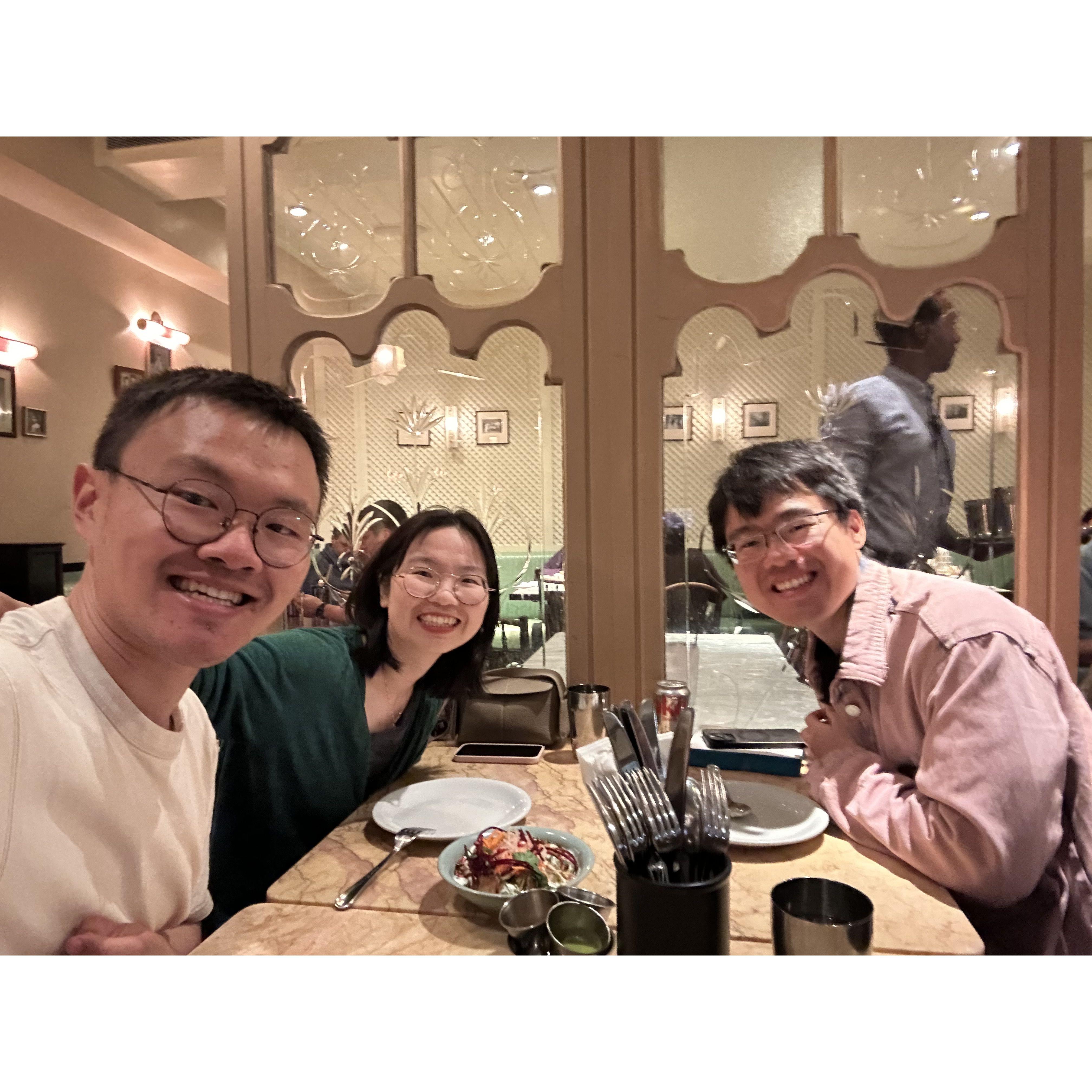 Meeting long-time-no-see friends ... in London