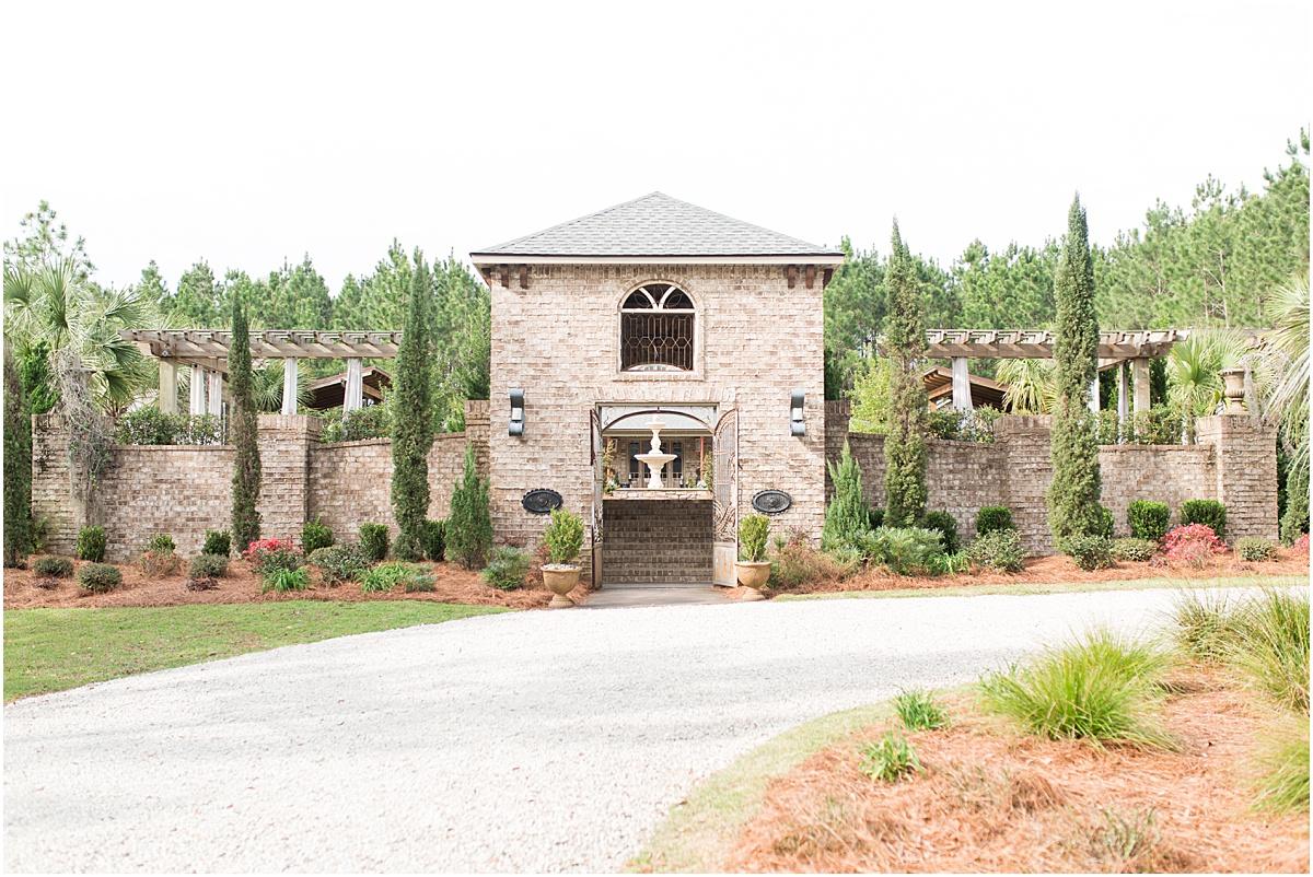 The Wedding Website of Lindsey Weller and Andrew Hanson