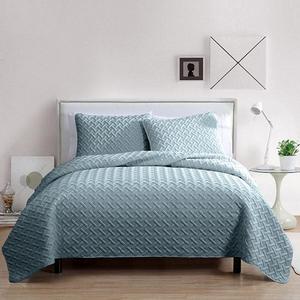 VCNY Nina Embossed Quilt Set