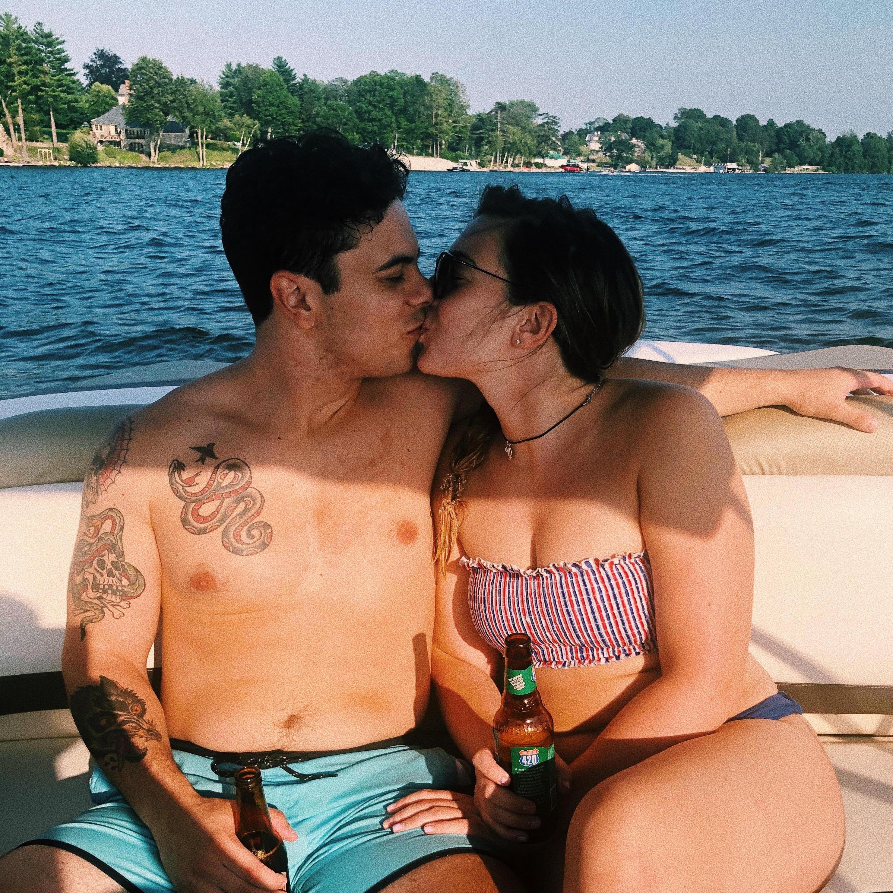 August 2019- Michael spent some time on the boat in NY before heading back to his apartment in NC.... without Samantha :(