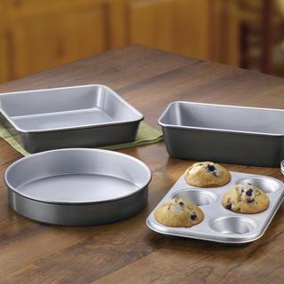 Vremi 3 Piece Nonstick Baking Sheets Set - Professional Non Stick Oven Tray  Set for Baking - Non-Toxic Rimmed Carbon Steel Baking Pans Cookie Sheets  with Wide BPA Free Red Silicone Handles 