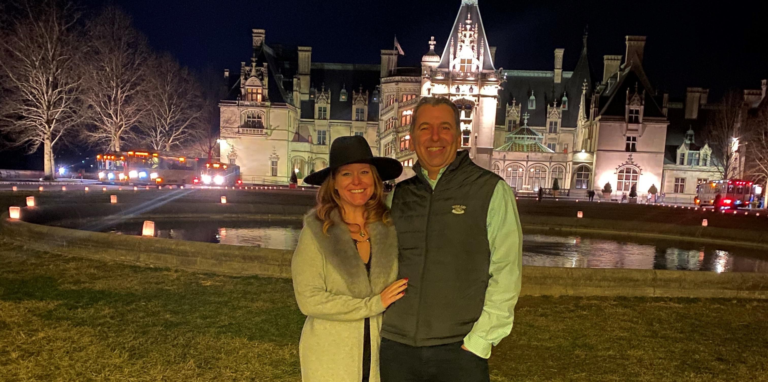 The Wedding Website of Kelly Snow and Larry Elia