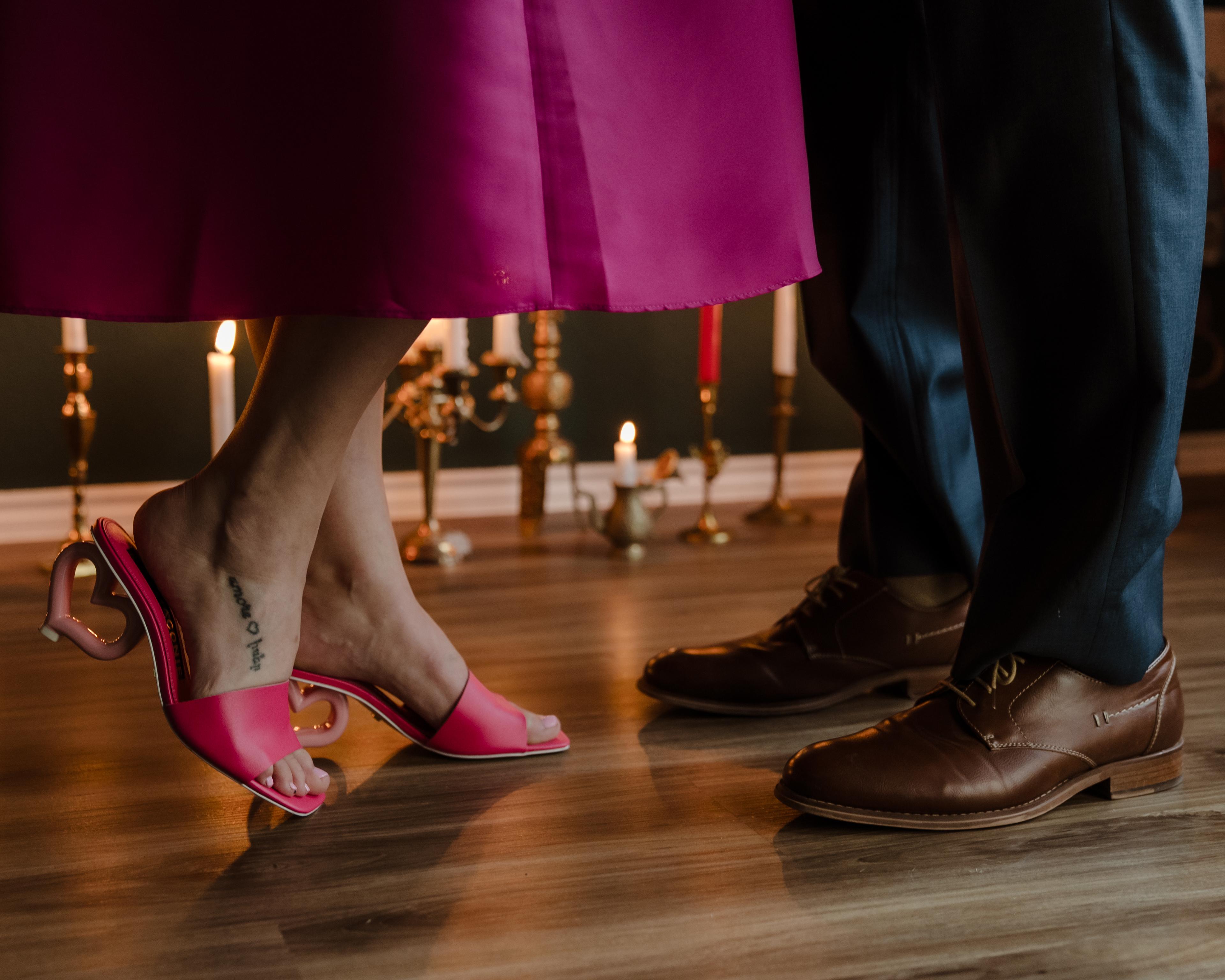 The Wedding Website of Carolyn Pennington and Yanick Greywolf