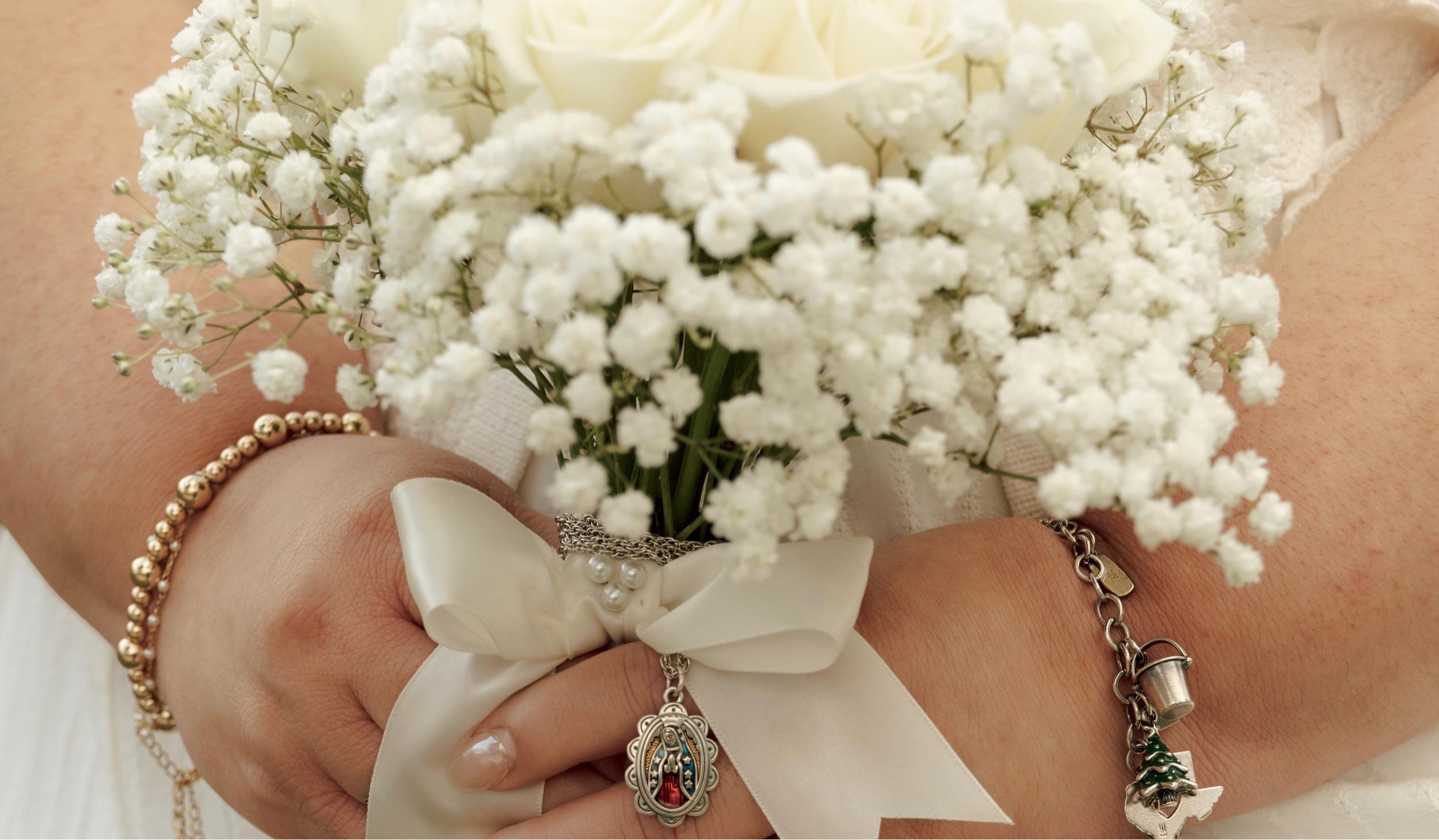 The Wedding Website of Juan Velasquez and Araceli Salazar