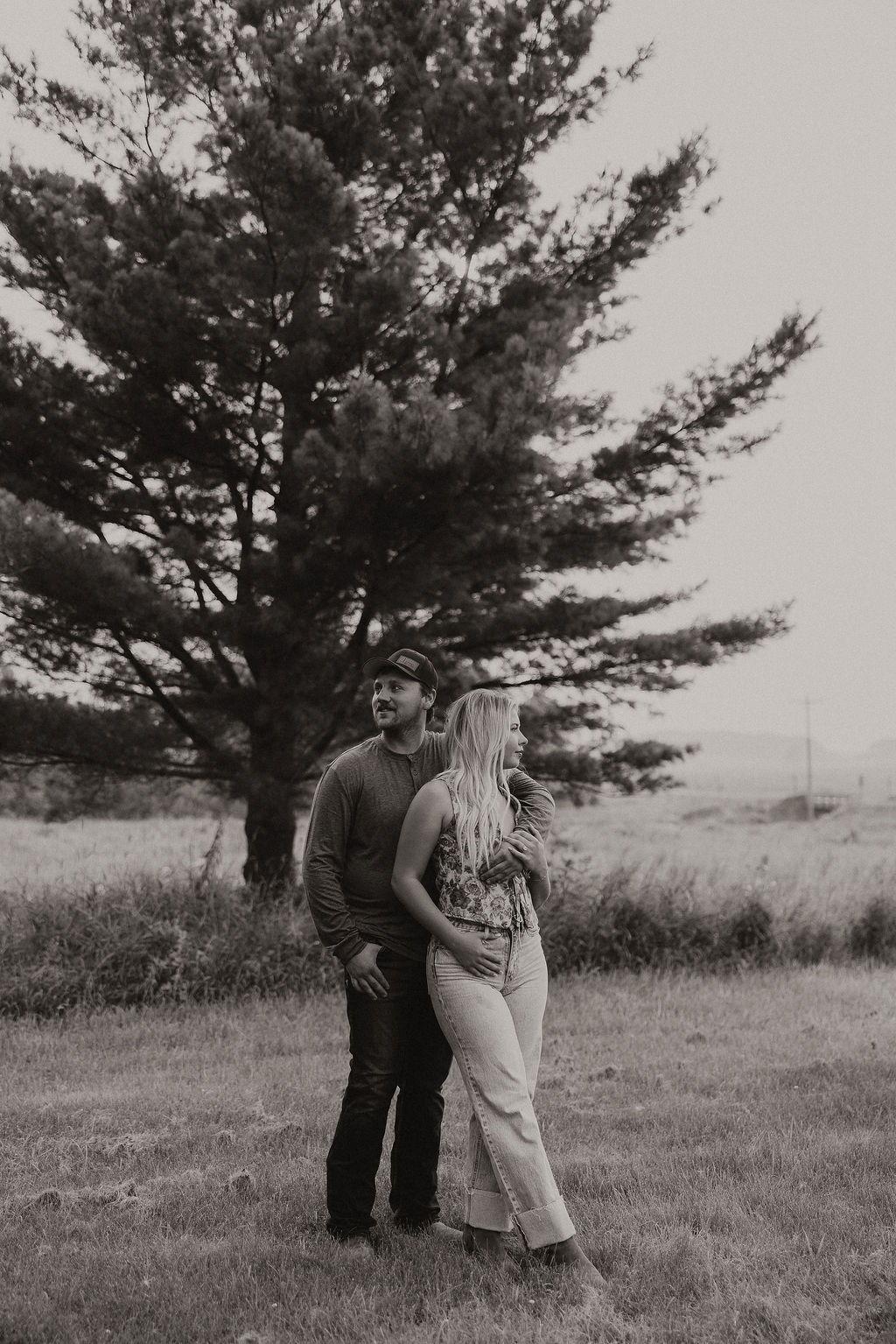 The Wedding Website of Maggie Seefluth and Austin Leffel