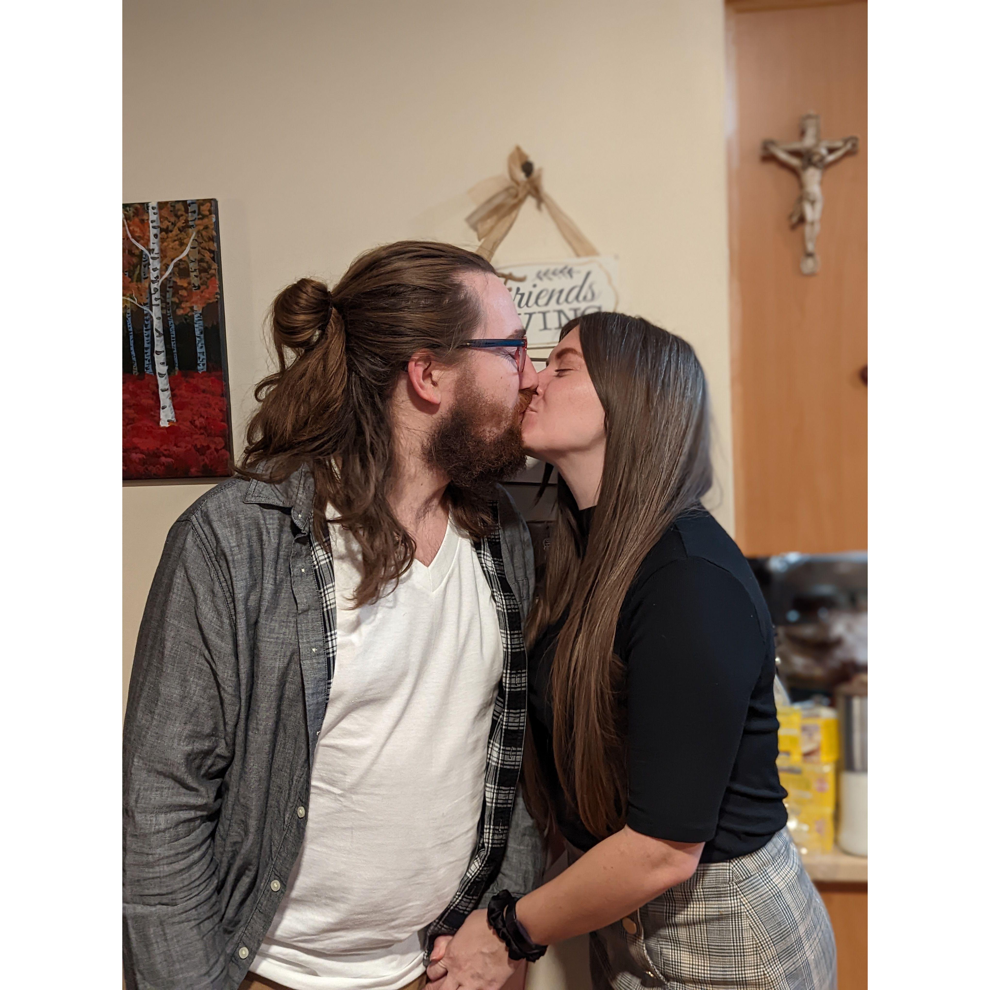 Thanksgiving smooch