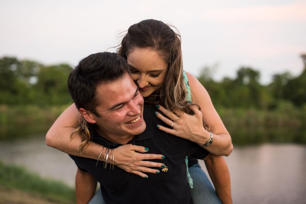 The Wedding Website of Lauren Larres and Jordan Rosales